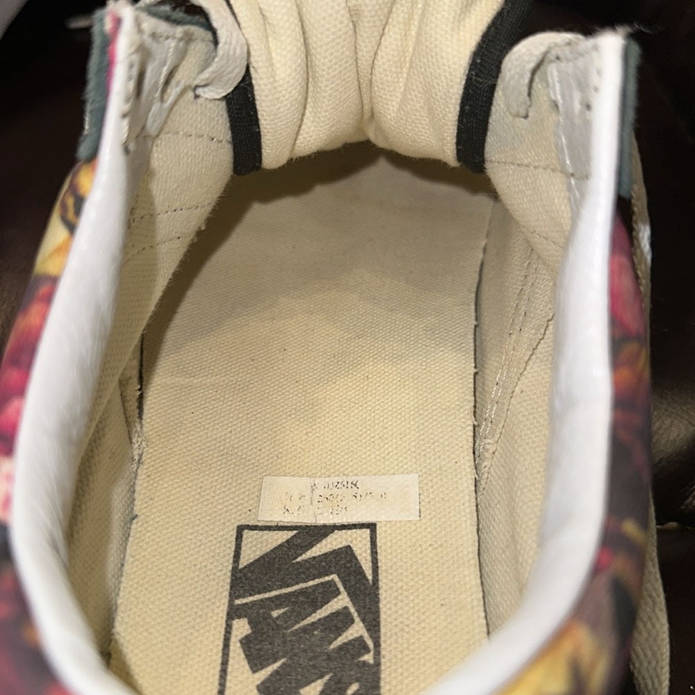 Vans Old Skool Floral & Stripe Shoes - Picture 14 of 15
